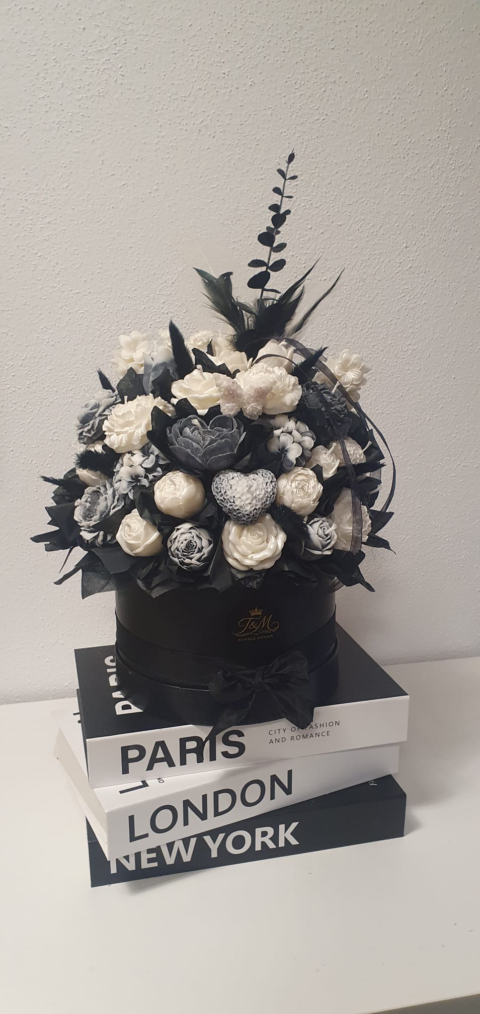 Noir Élégance – Black Edition